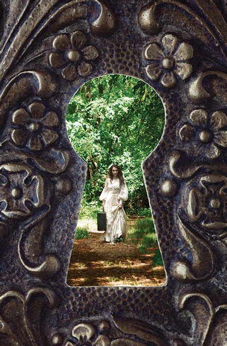 keyhole secret garden.